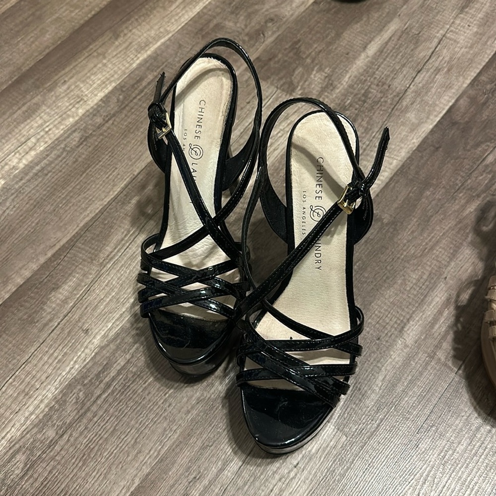 Chinese laundry teaser platform heels